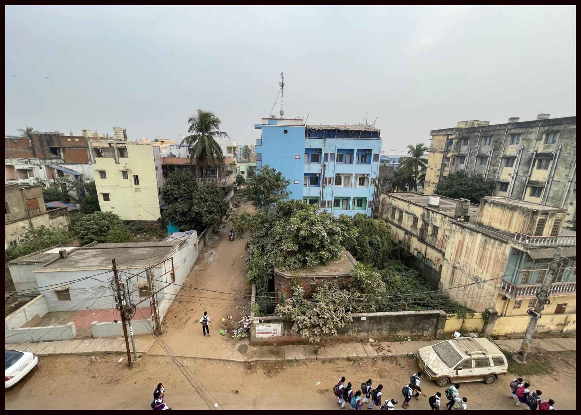 R&r Near Sea - Jagannath Temple - Fully Air Conditioned At Prime Location - Near Sea And Temple - Hygiene & Spacious - With Wifi- Restaurant- Lift- And- Parking- Luxuary 4* Puri